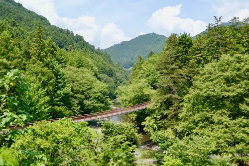 秋川渓谷の高級グランピング ｋｅｉｋｏｋｕ ｇｌａｍｐｉｎｇ ｔｅｎｔ の魅力を２５枚の画像で紹介 グランピング スタイル